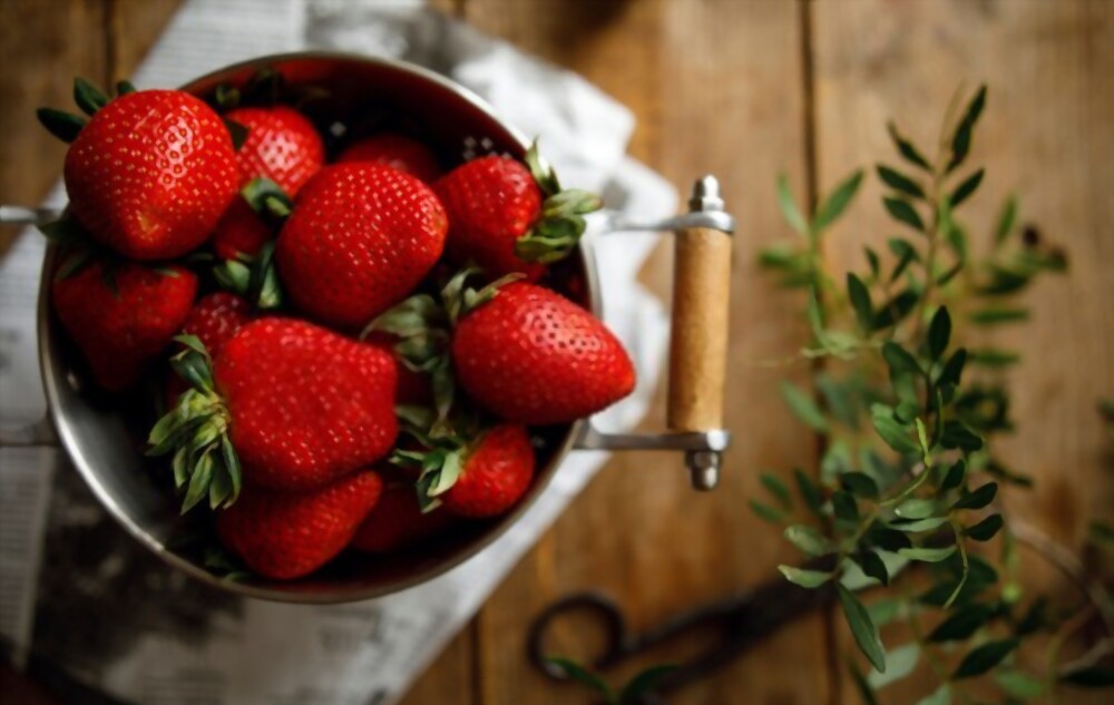 Why are strawberries acidic?