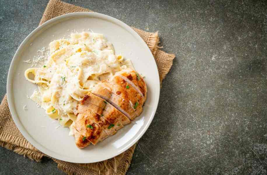 Chicken Alfredo